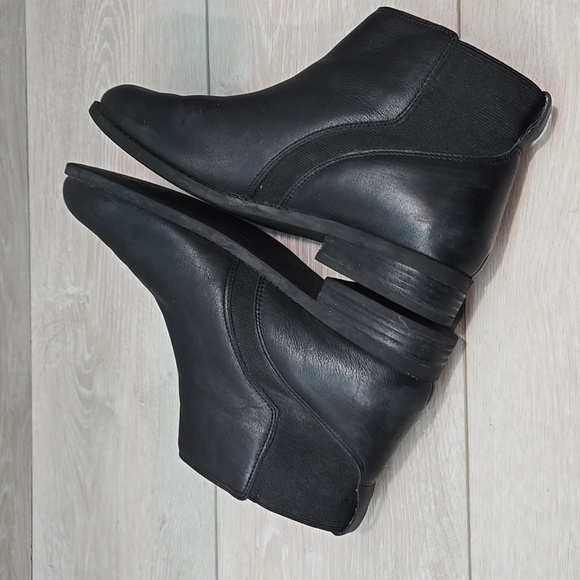 Vionic Women Country Thatcher Black Ankle Booties Shoes Sz 8.5 - Picture 7 of 11